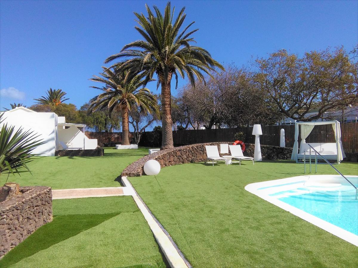 Villas Lanzasuites (Adults Only) Коста Бланка Экстерьер фото