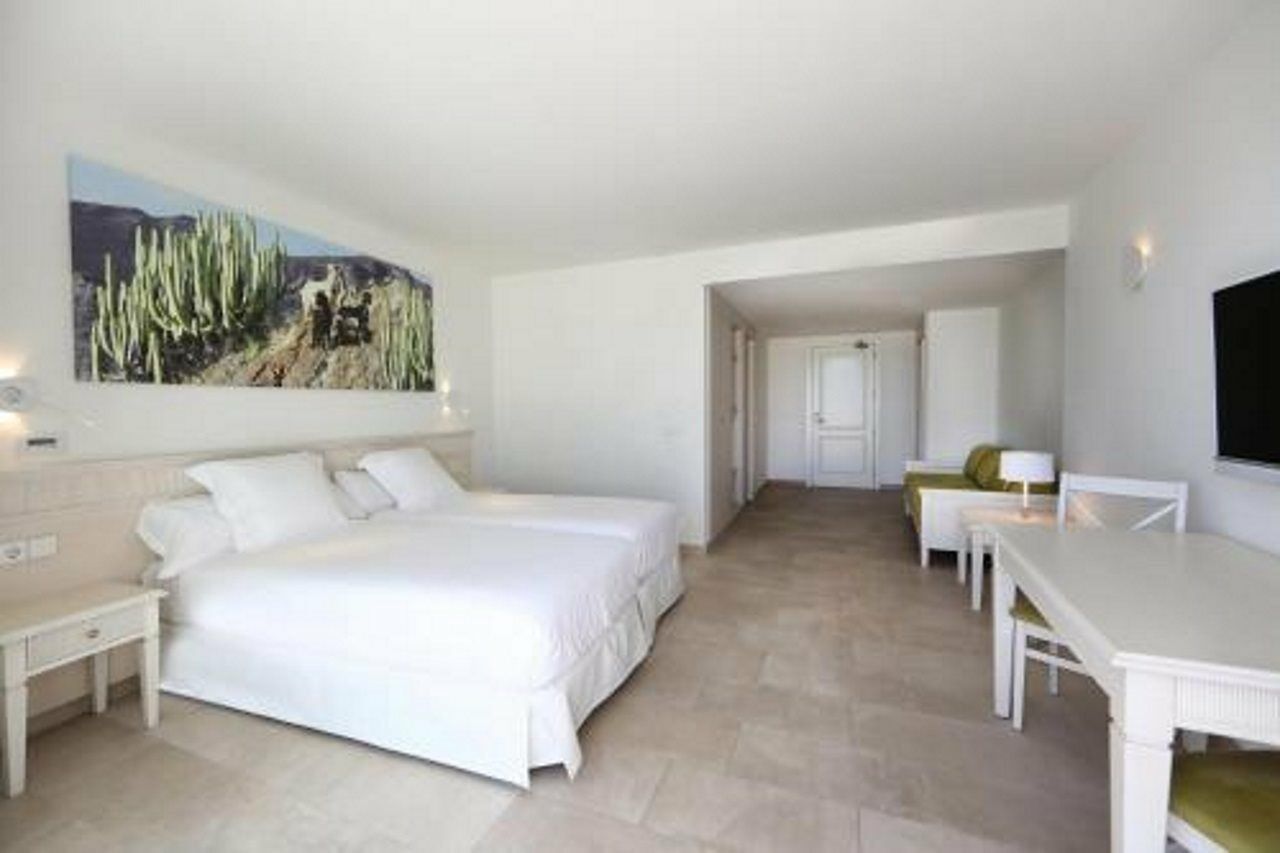 Villas Lanzasuites (Adults Only) Коста Бланка Экстерьер фото
